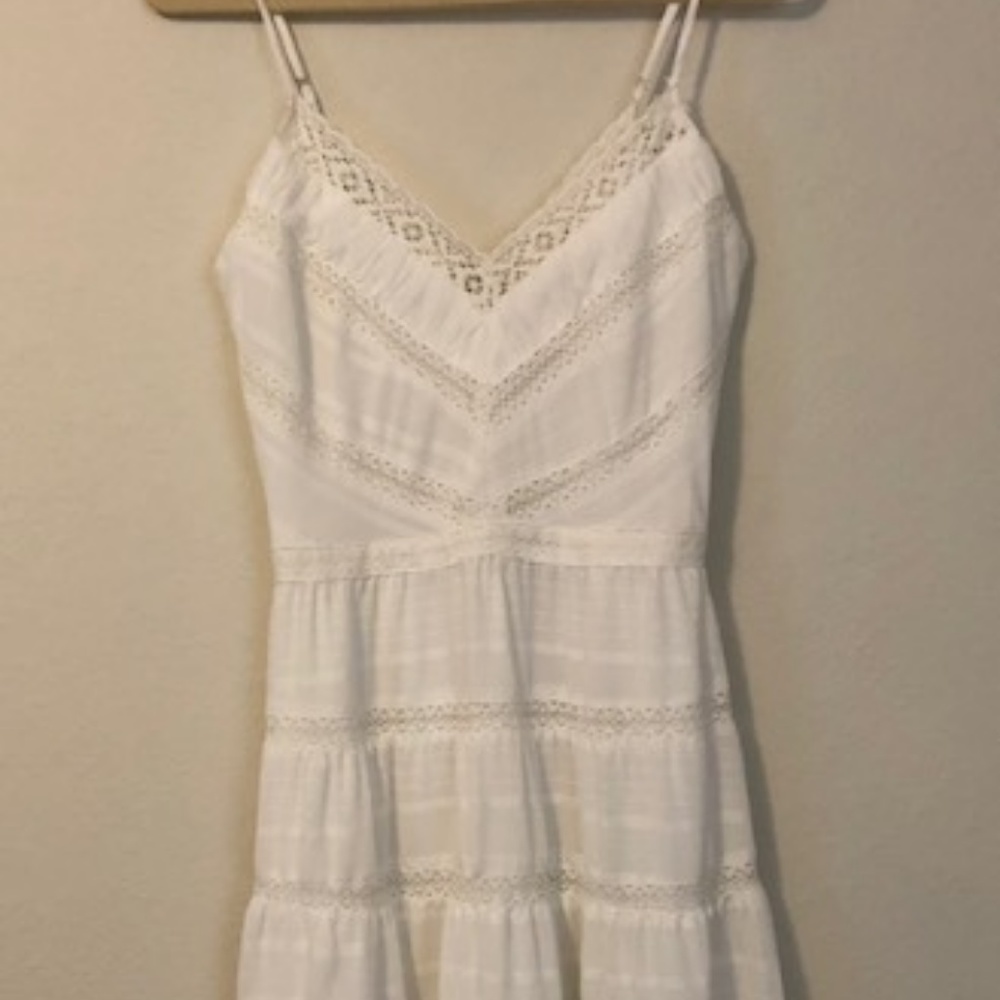 Boutique white lace dress (Anthropologie- NEW)